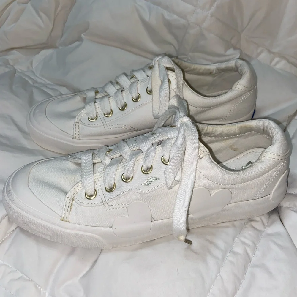 HTF Keds x Kate Spade New York Triple Kick Heart Sneakers White Shoes